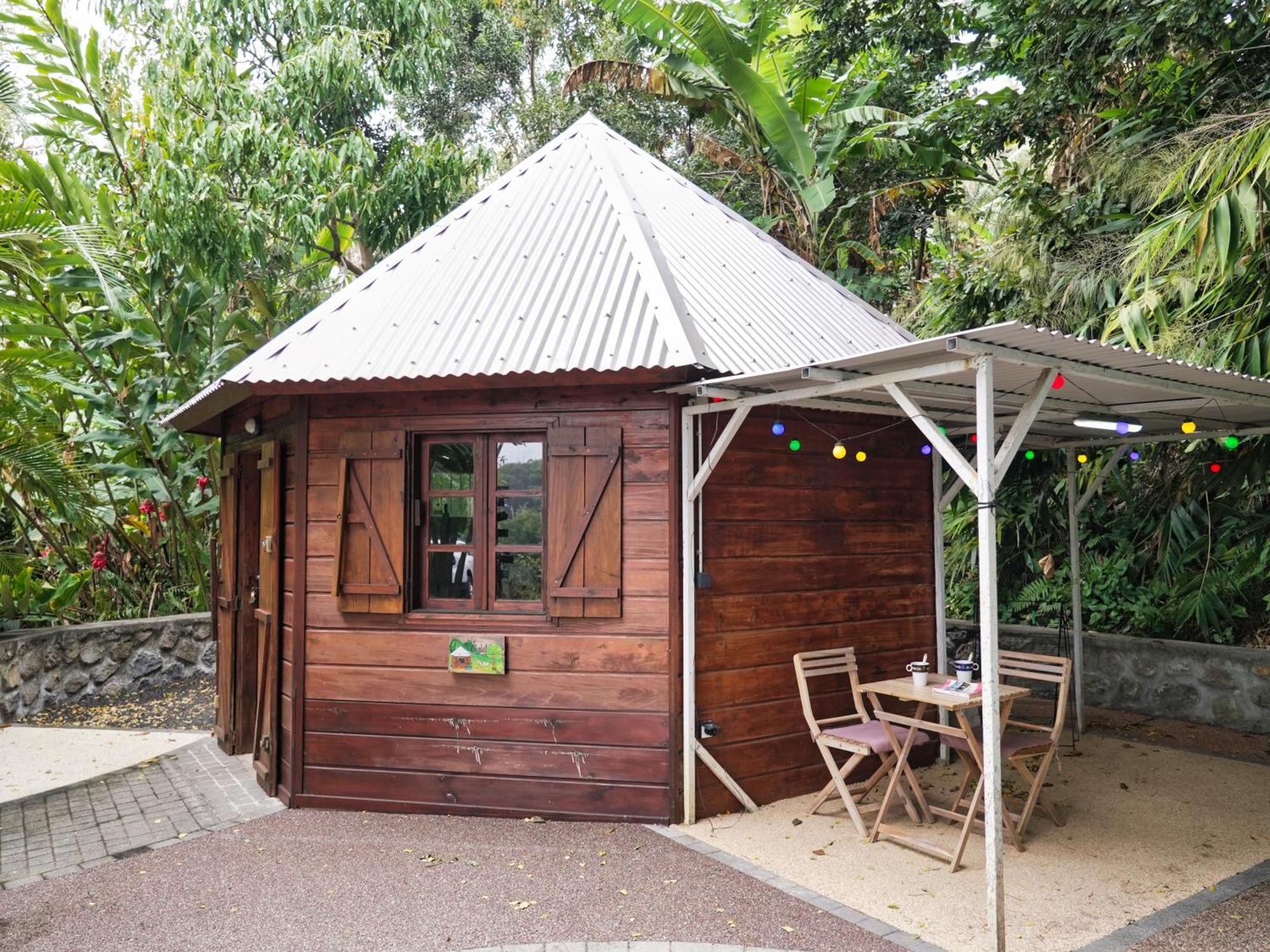 Les Cabanes Du Voyageur Sainte-Marie Exterior photo